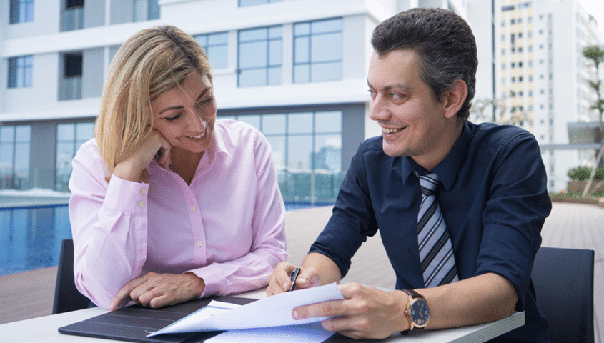 conseiller-gestion-patrimonial-versus-banquier